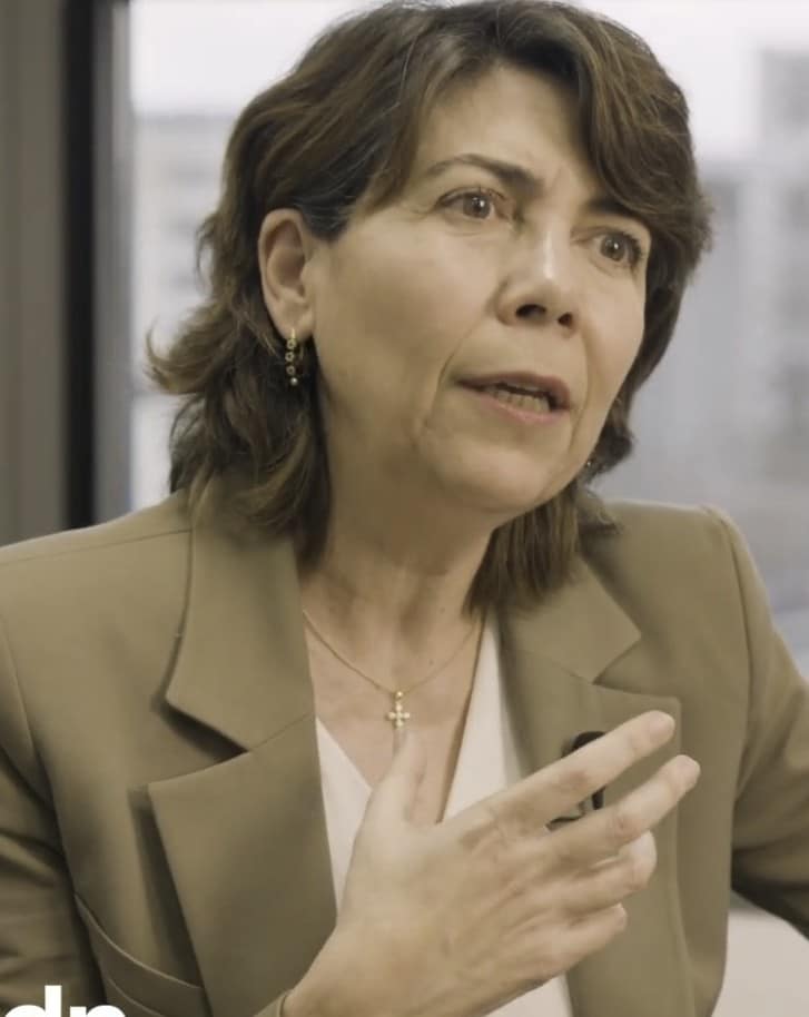 Ana Hernandez